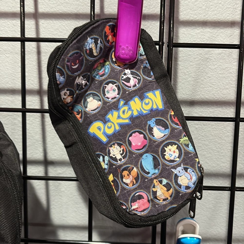 Pokémon backpack set - Picture 3 of 4